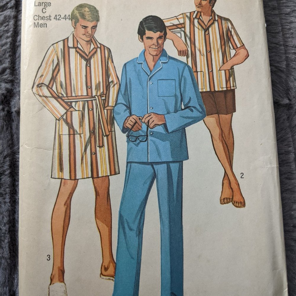 VTG Sewing Pattern Simplicity 8369 Mens Pajamas L